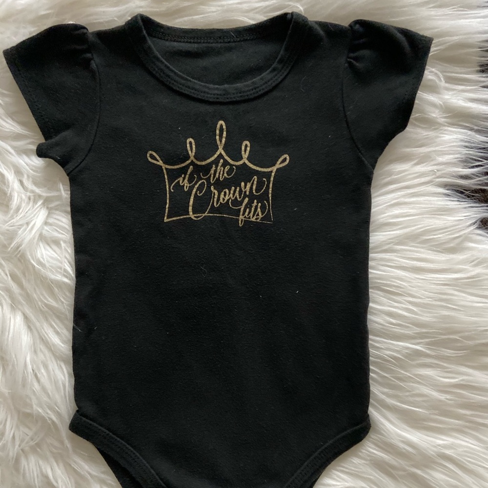Black & Gold Princess Onesie & bib set